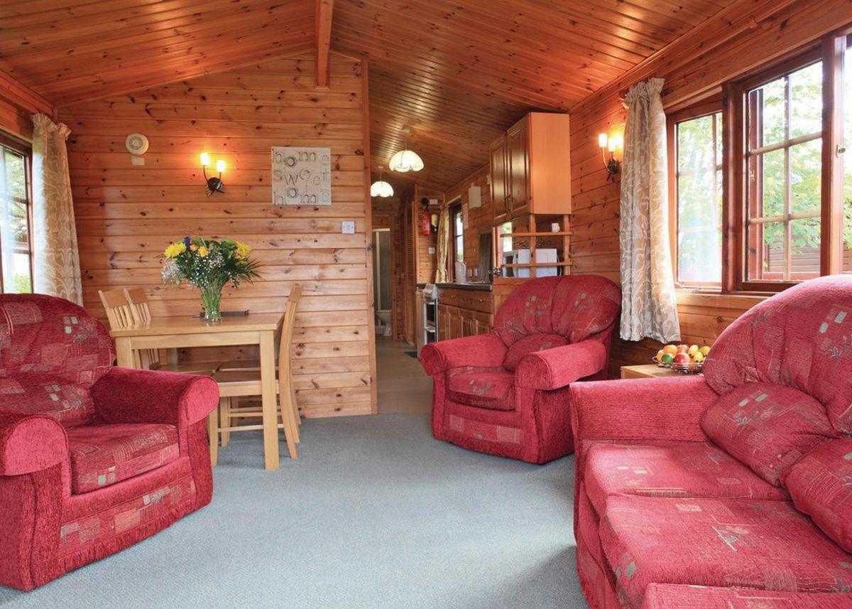 Ben Nevis Holiday Park Banavie Exterior photo