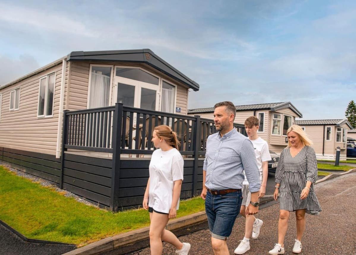 Ben Nevis Holiday Park Banavie Exterior photo